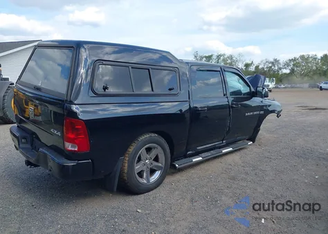 2012 Ram 1500 Sport из США, поврежденный, VIN 1C6RD7MT7CS177167